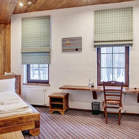 Shpatser Hotel Brjuhovicsi Kültér fotó