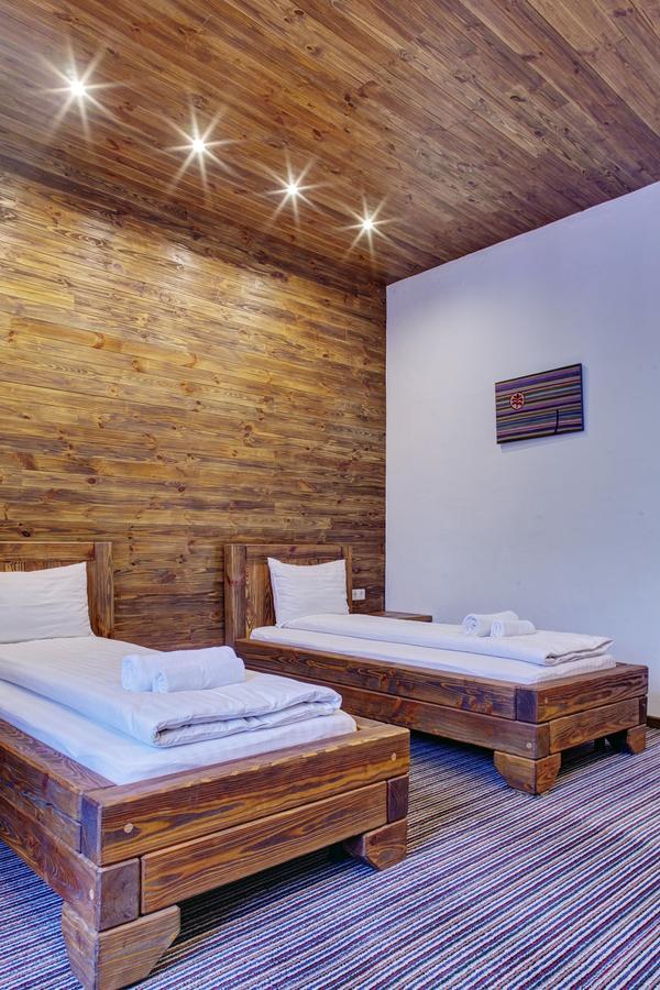 Shpatser Hotel Brjuhovicsi Kültér fotó