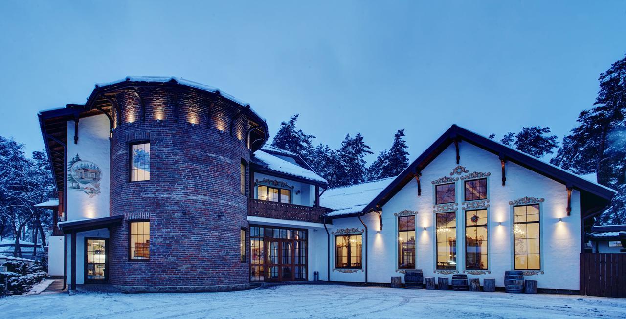 Shpatser Hotel Brjuhovicsi Kültér fotó